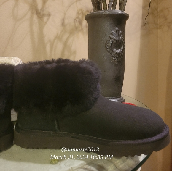 Ugg Women's Classic Mini Fluff Boot SN 1106757 Fur Designer Suede Winter #448 - Picture 5 of 14